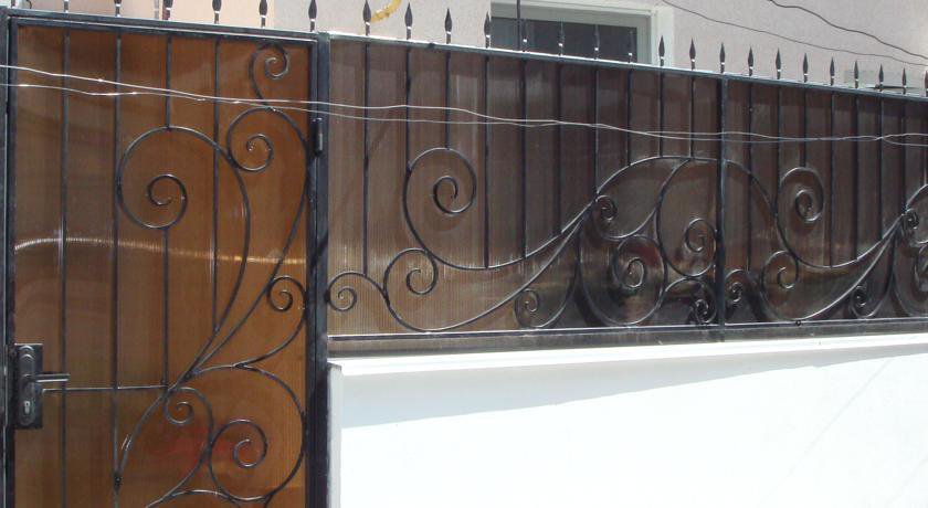 Апартаменты Apartment in the old town Евпатория-24